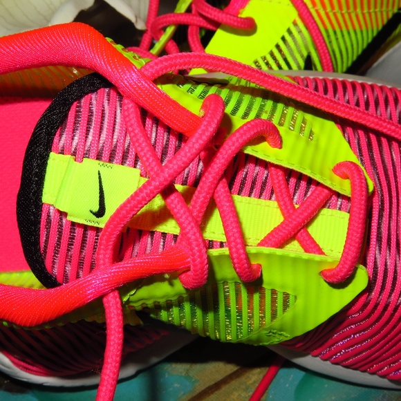 *NEW* Nike Roshe LightWeight Running Shoes US 6.5Y - Picture 4 of 8